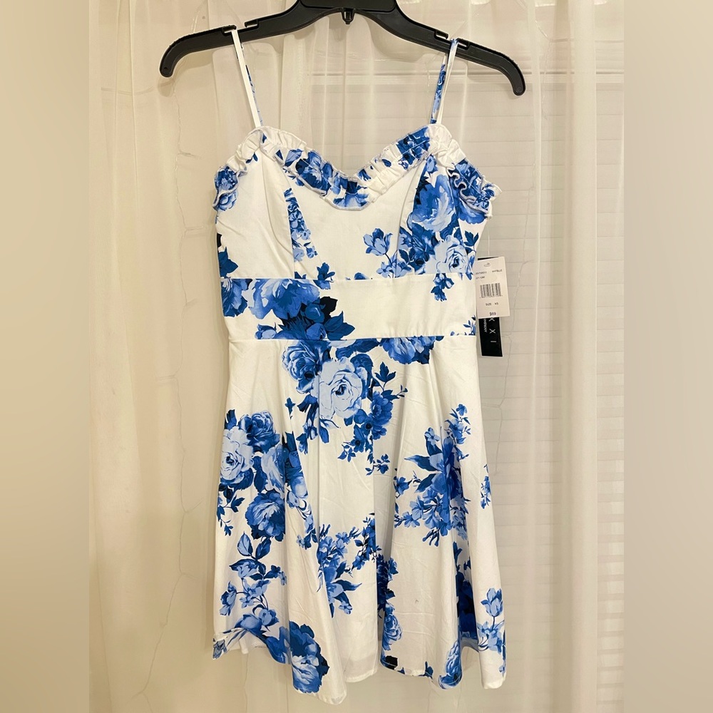 Trixxi blue and white floral dress in woman’s size XS